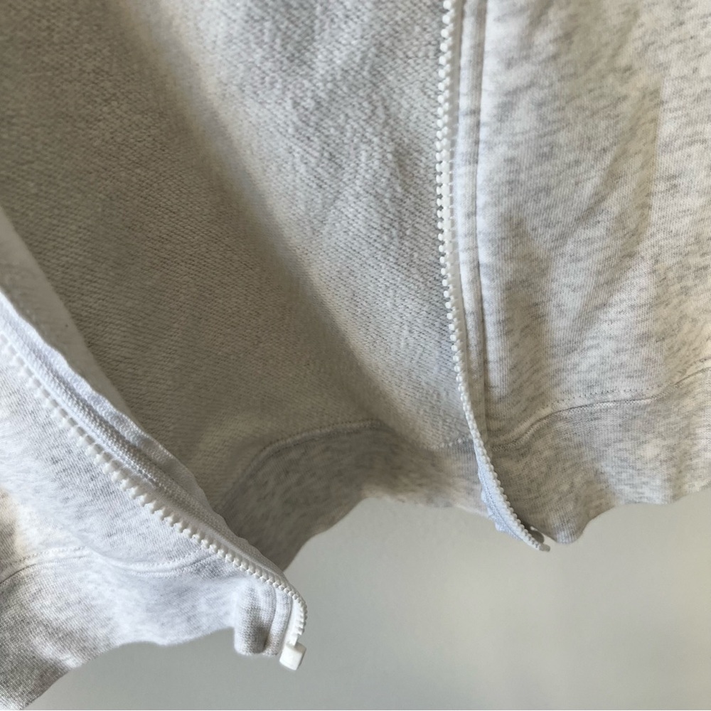 Women’s Nike Light Gray Hoodie, Zip Up, Medium - Picture 2 of 4